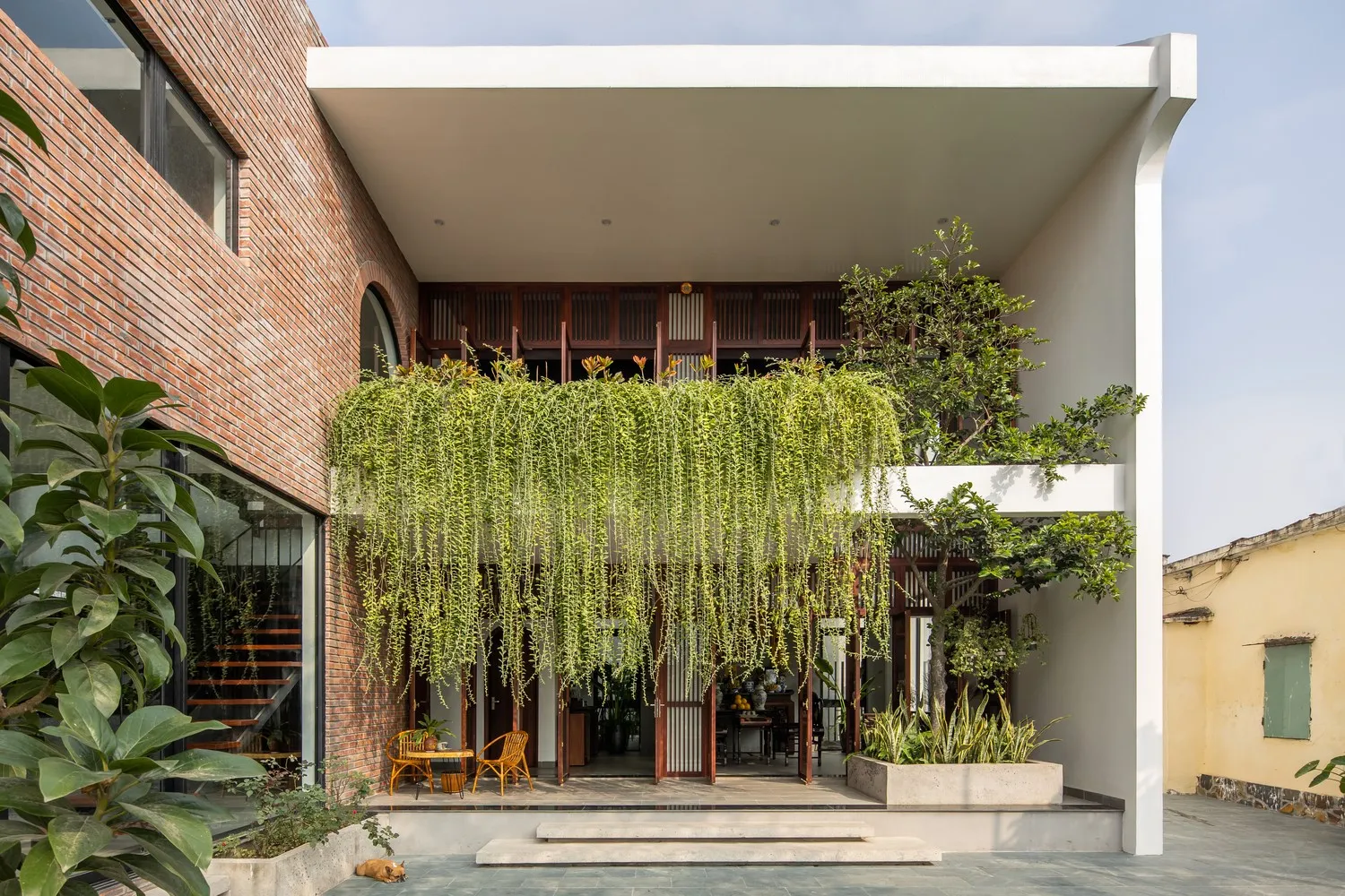 Tai Bin House by Chu Ngoc An Architecture in Dong Huang, Vietnam Tai Bin House by Chu Ngoc An Architecture in Dong Huang, Vietnam