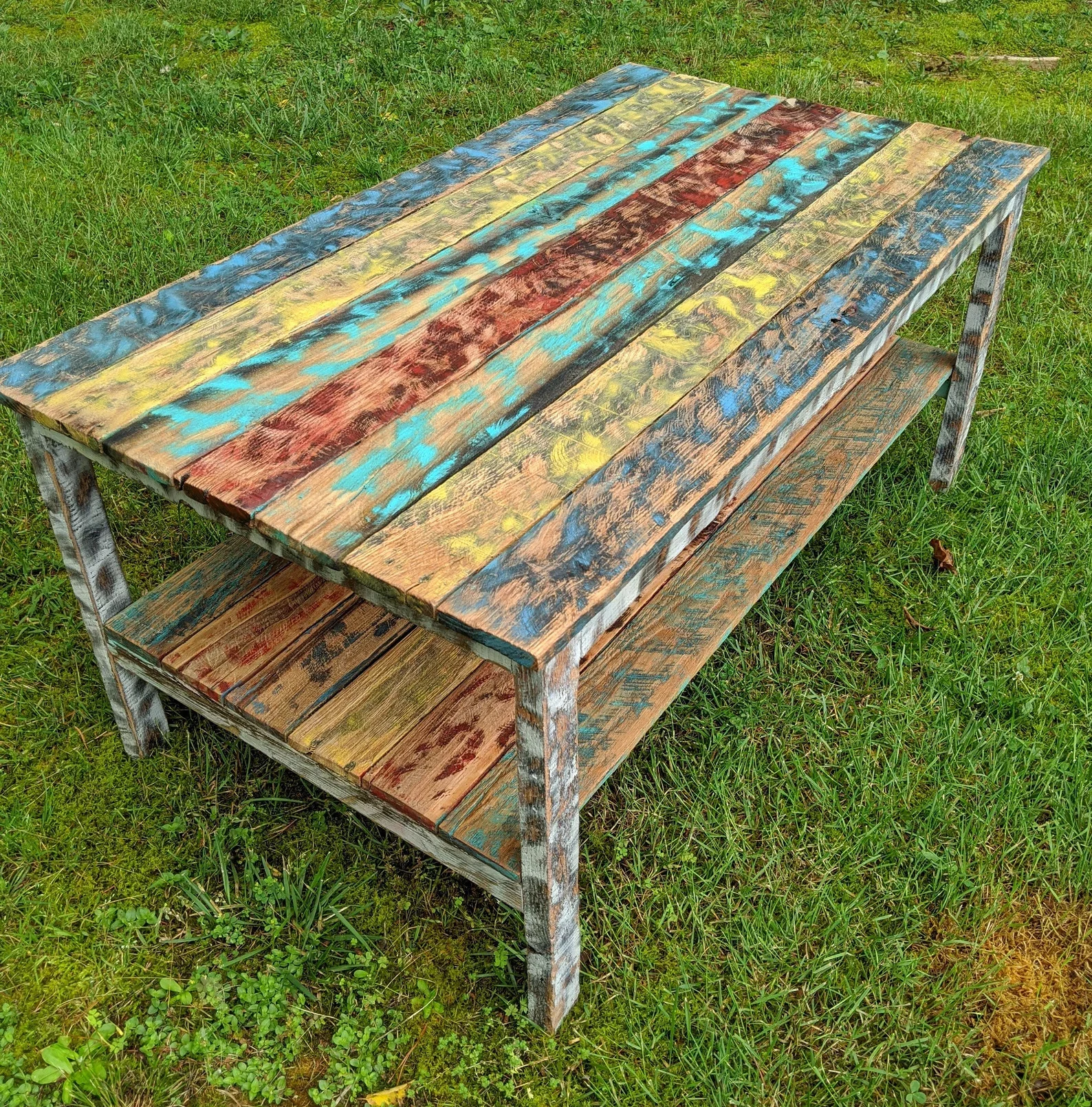 2. Bright Coffee Table Made from Recycled Pallet Boards
