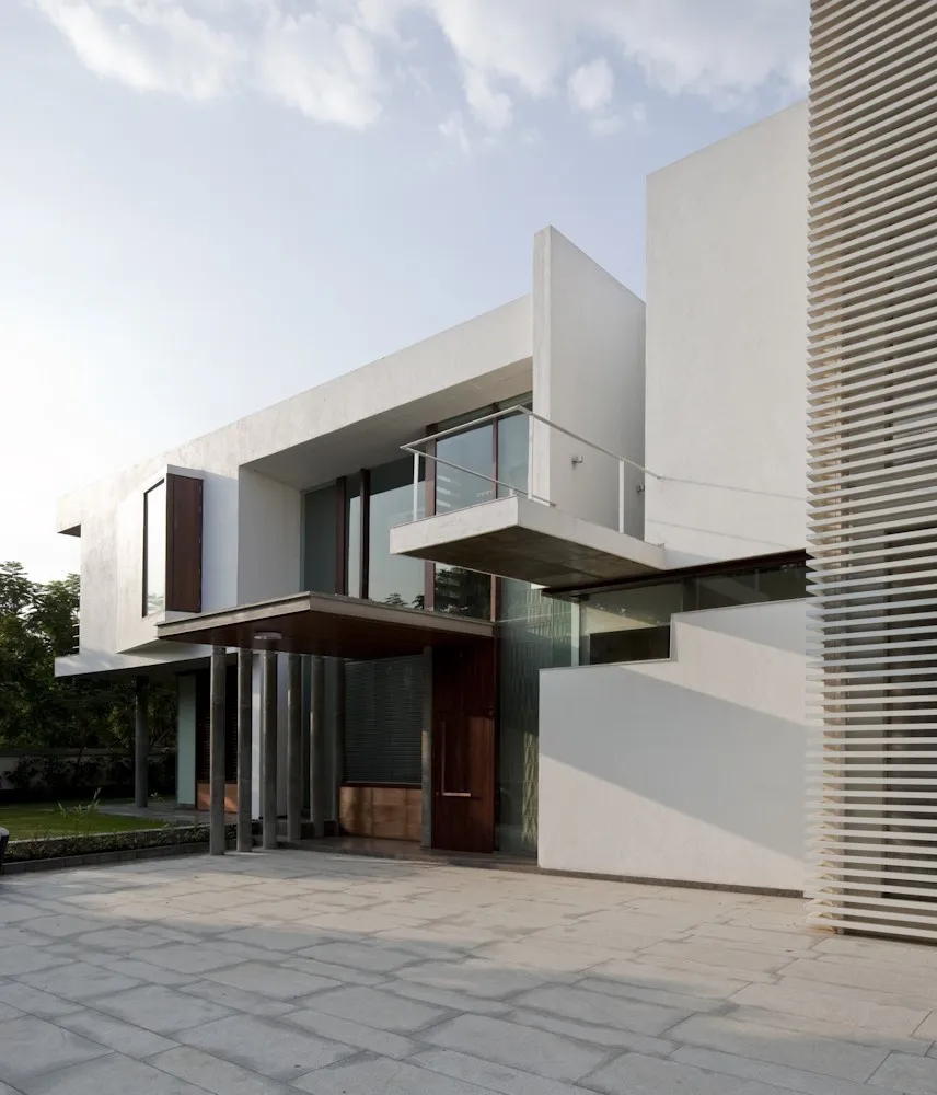 Pune House by Radhikesh Saiyani in Mumbai, India Pune House by Radhikesh Saiyani in Mumbai, India