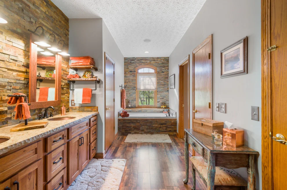 7. 路易斯维尔乡村浴室