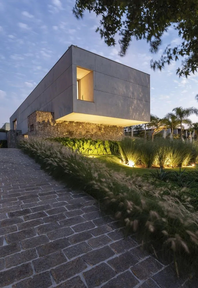 巴西布拉干萨-保利斯塔塞费林建筑事务所的HAC住宅