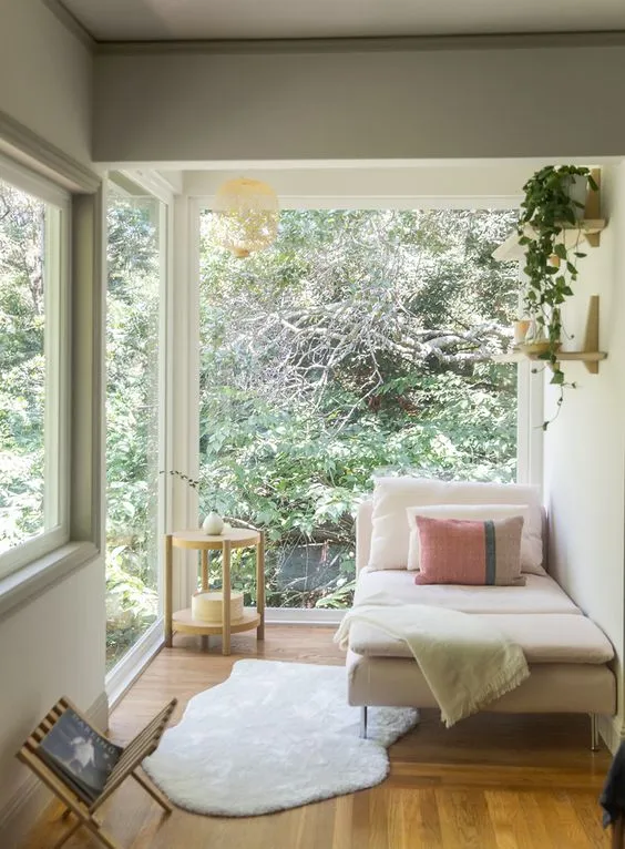 Tips for Creating the Perfect Reading Corner in the Bedroom