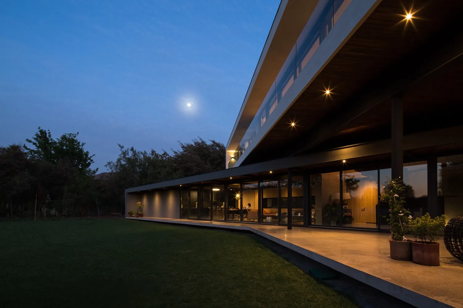 House VH by WYND in Chicureo, Chile