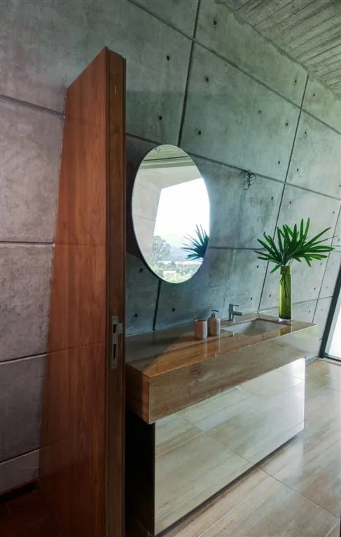 House in Rishikesh by Rajiv Saini in India House in Rishikesh by Rajiv Saini in India