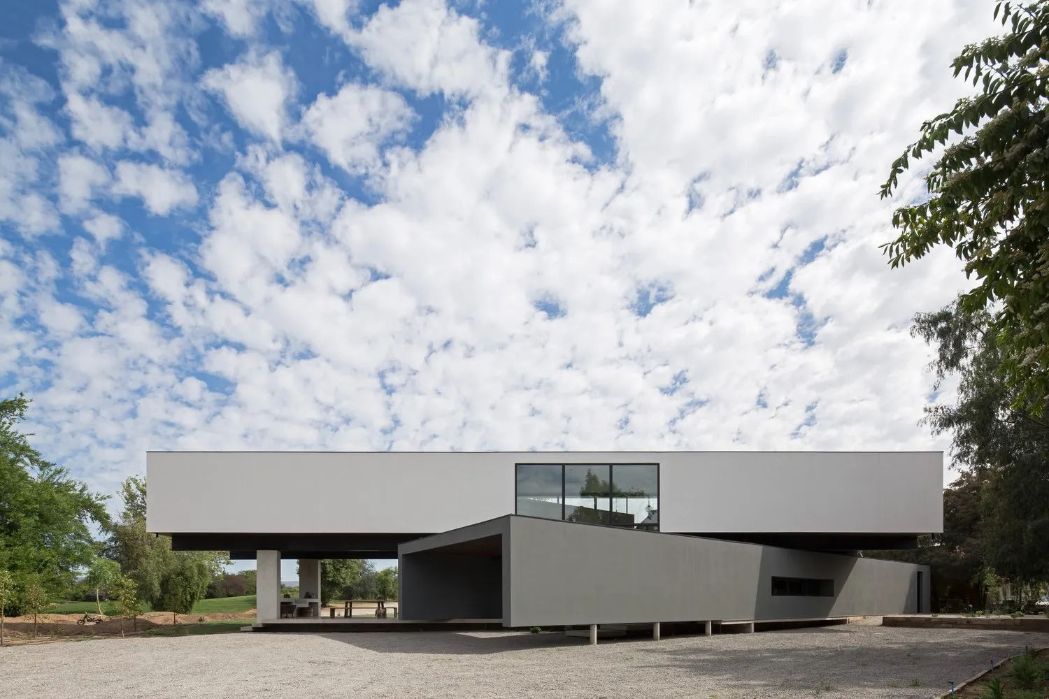 House VH by WYND in Chicureo, Chile