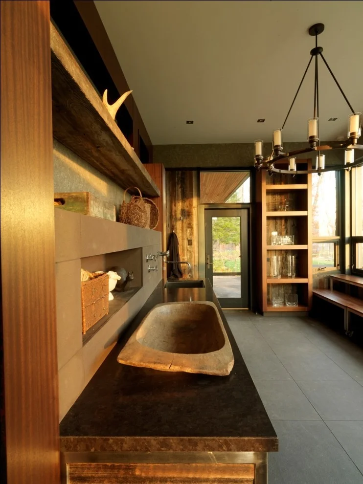 6. Quaker Bluff Residence