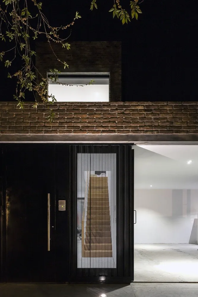 马丁·阿尔瓦拉斯的砖石住宅，阿根廷罗萨里о