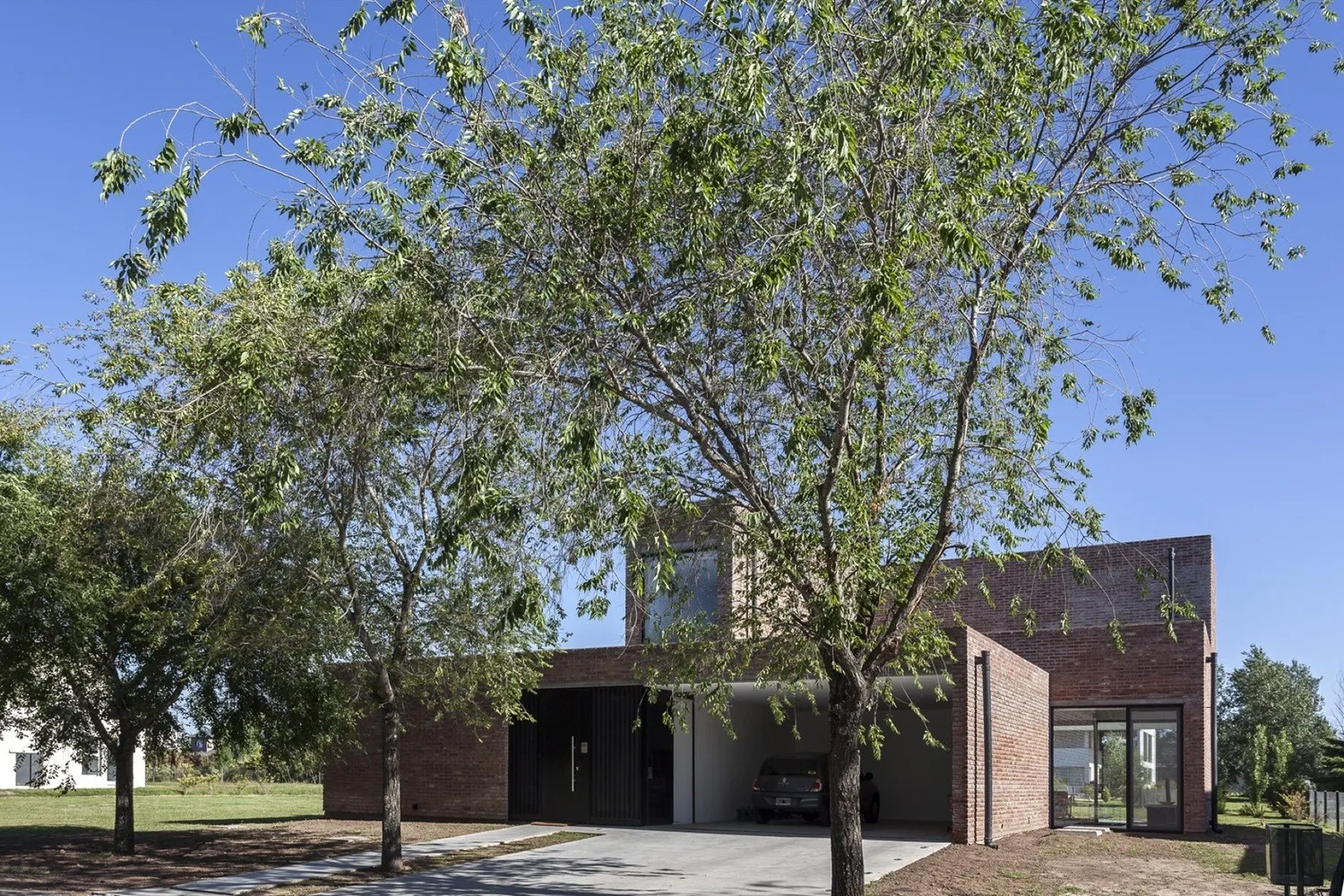 马丁·阿尔瓦拉斯的砖石住宅，阿根廷罗萨里о