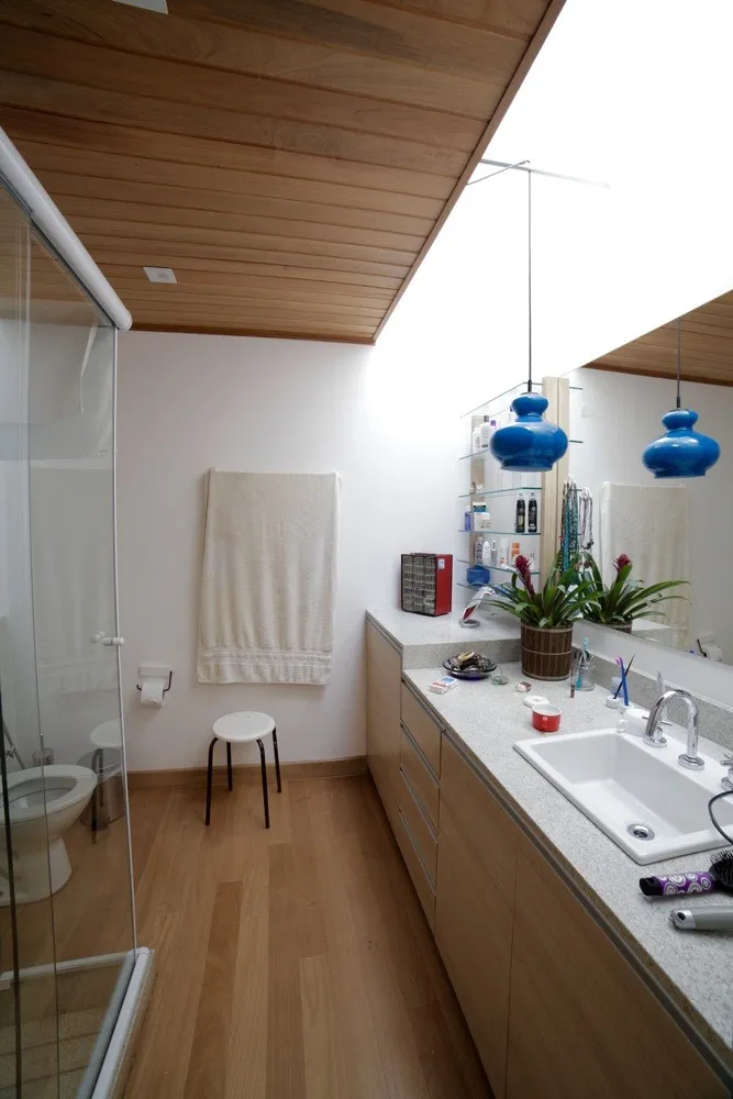 巴西圣保罗的Oficina de Arquitetura设计10x10住宅