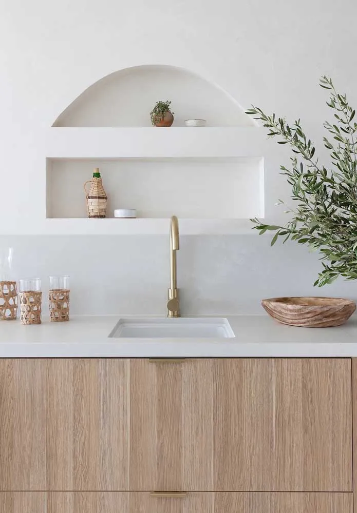 Types of Shelf Compositions and How to Use Them