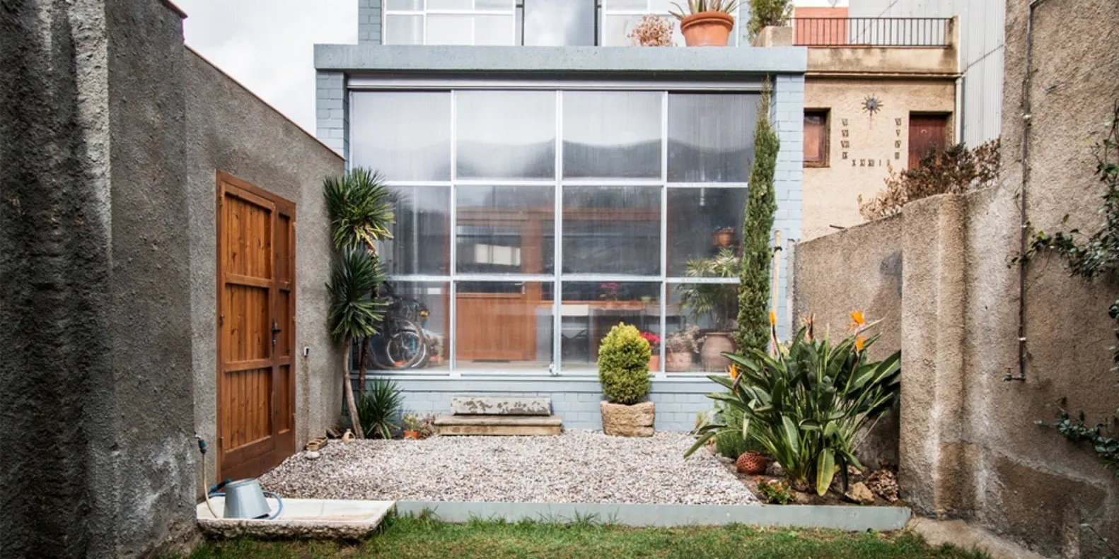 H Arquitectes设计的1105号住宅,位于西班牙塞雷达诺拉-德瓦莱斯 H Arquitectes设计的1105号住宅,位于西班牙塞雷达诺拉-德瓦莱斯