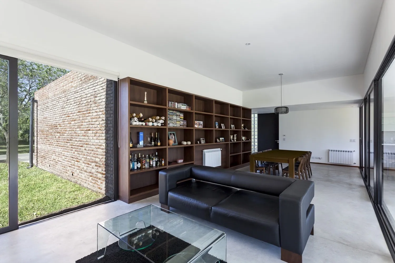 马丁·阿尔瓦拉斯的砖石住宅，阿根廷罗萨里о