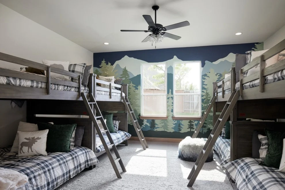 9. 4532 Беллингхем Лн