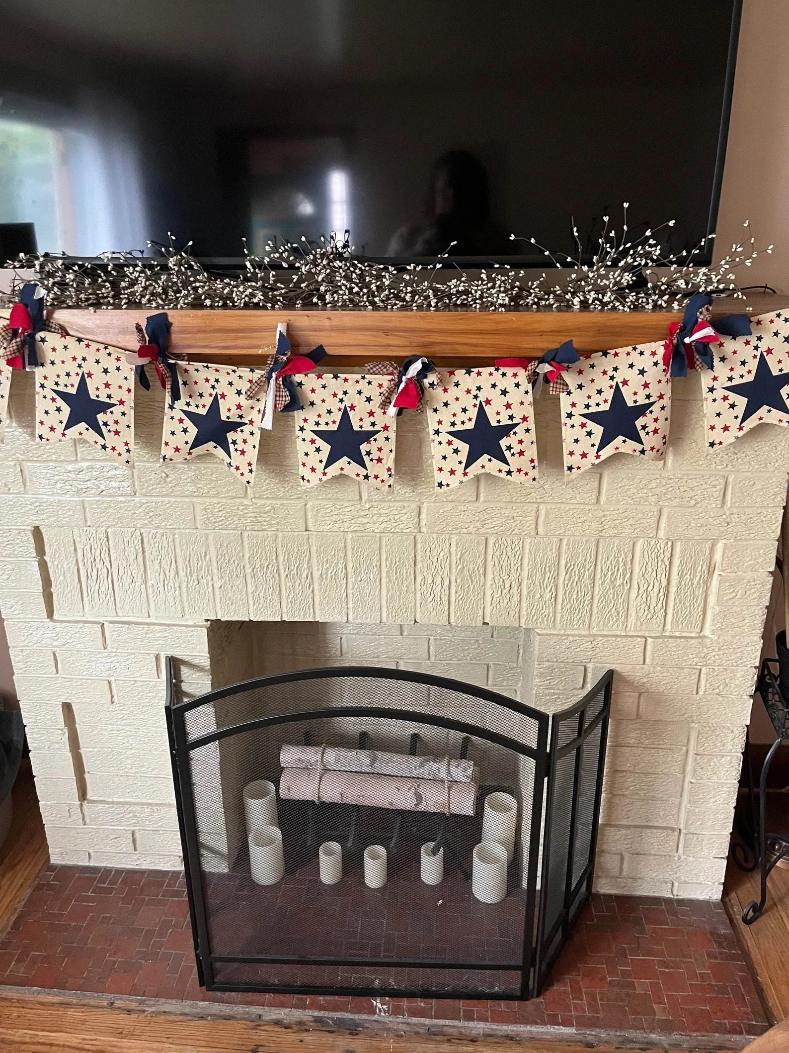 9. Guirnalsa patriótica americana