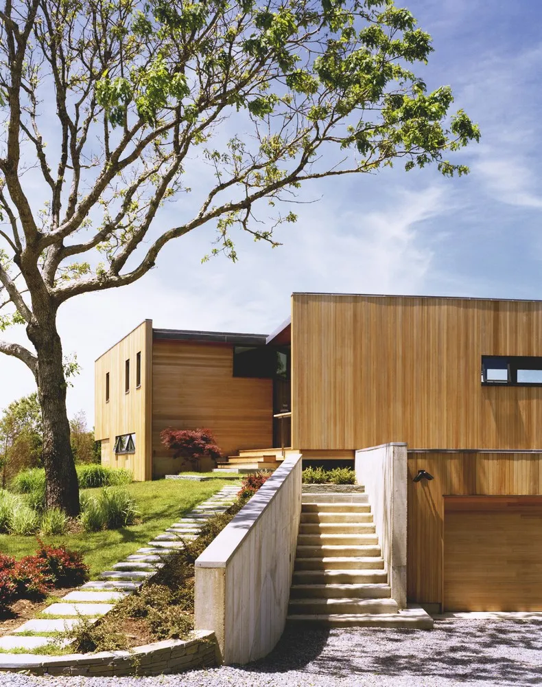 罗伯特·杨在蒙托克的悬崖别墅，纽约