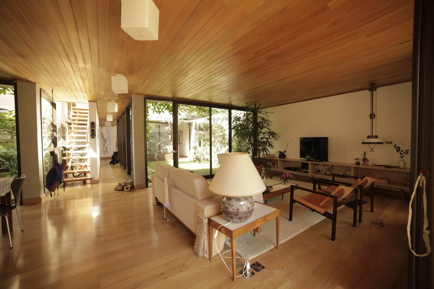 巴西圣保罗的Oficina de Arquitetura设计10x10住宅