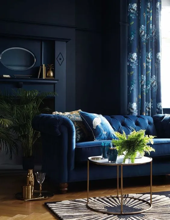 Inspiring and Unique Blue Chairs for the Living Room