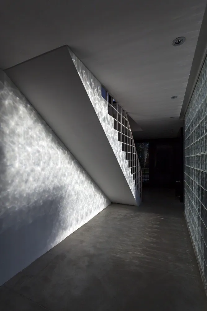 马丁·阿尔瓦拉斯的砖石住宅，阿根廷罗萨里о