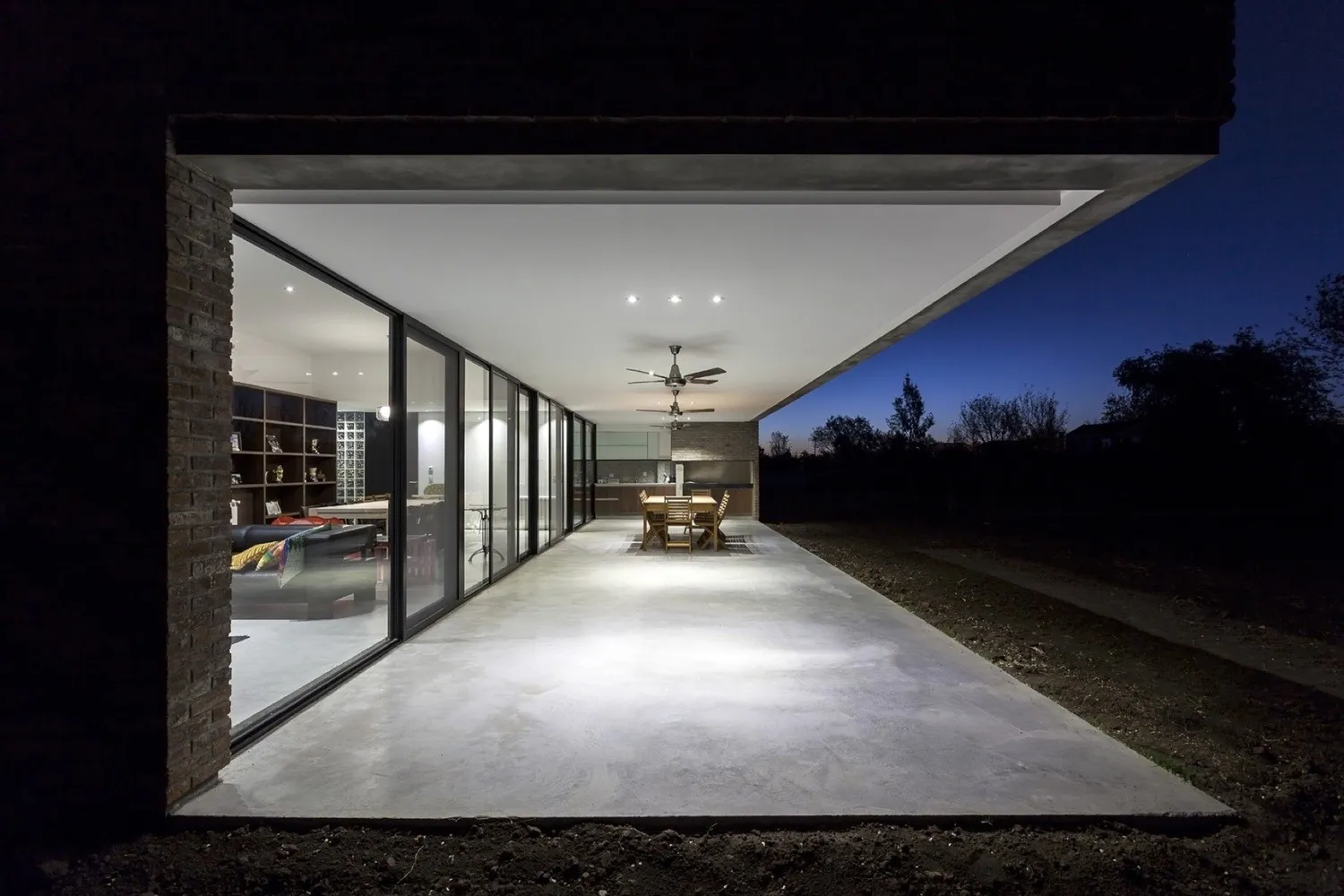 马丁·阿尔瓦拉斯的砖石住宅，阿根廷罗萨里о