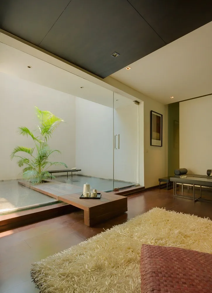 House with canopy by DADA & Partners in New Delhi, India