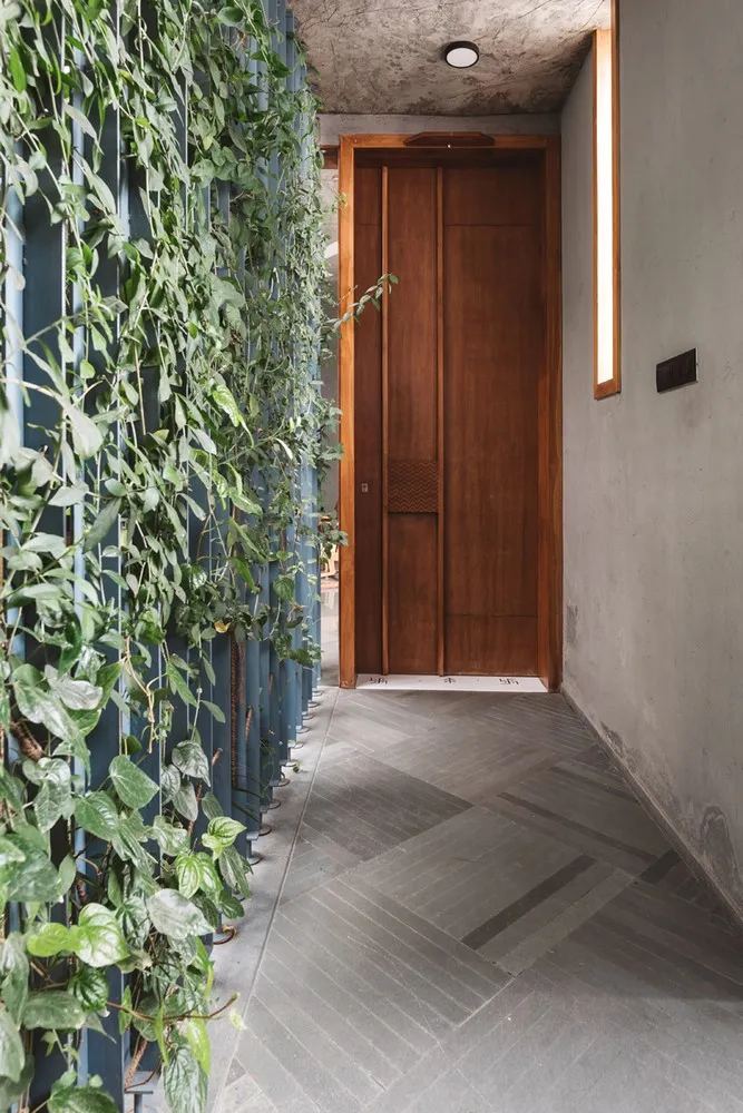 Дом Джангала от Neogenesis+Studi0261 в Сурате, Индия Дом Джангала от Neogenesis+Studi0261 в Сурате, Индия