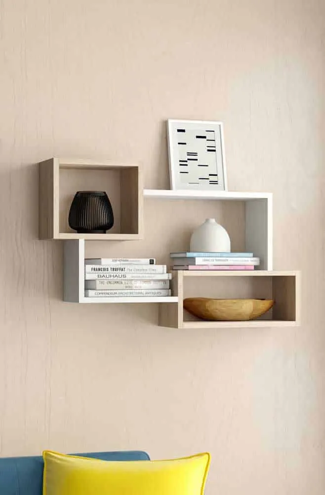 Types of Shelf Compositions and How to Use Them