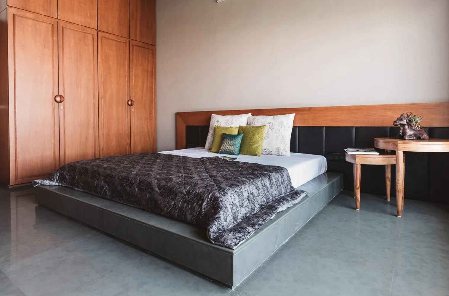 Дом Джангала от Neogenesis+Studi0261 в Сурате, Индия Дом Джангала от Neogenesis+Studi0261 в Сурате, Индия