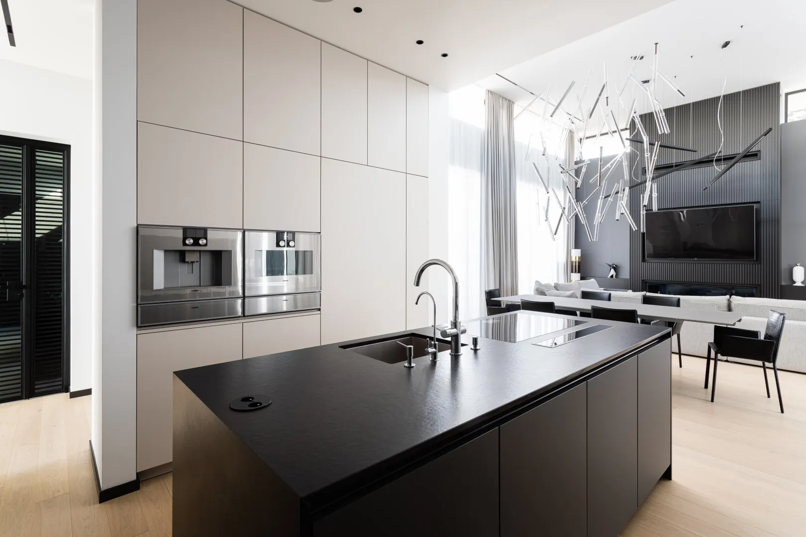 Single-Family House with Pool by EASST Architects in Poznan, Poland Single-Family House with Pool by EASST Architects in Poznan, Poland