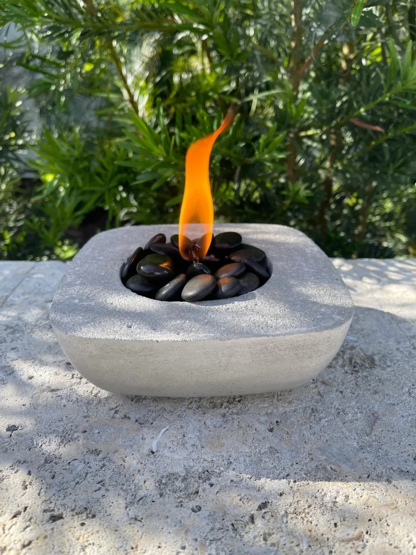 10. Minifeuerstätte am Tisch