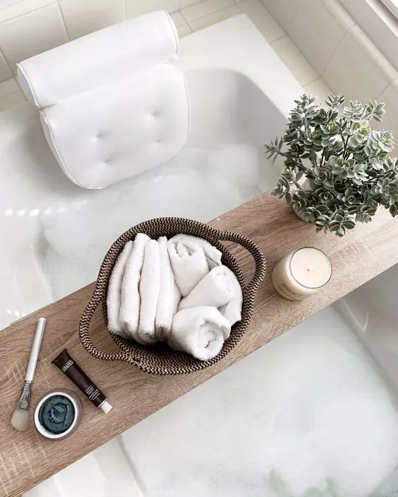 Star Accessory for Bathroom Relaxation - Bathroom Bridge