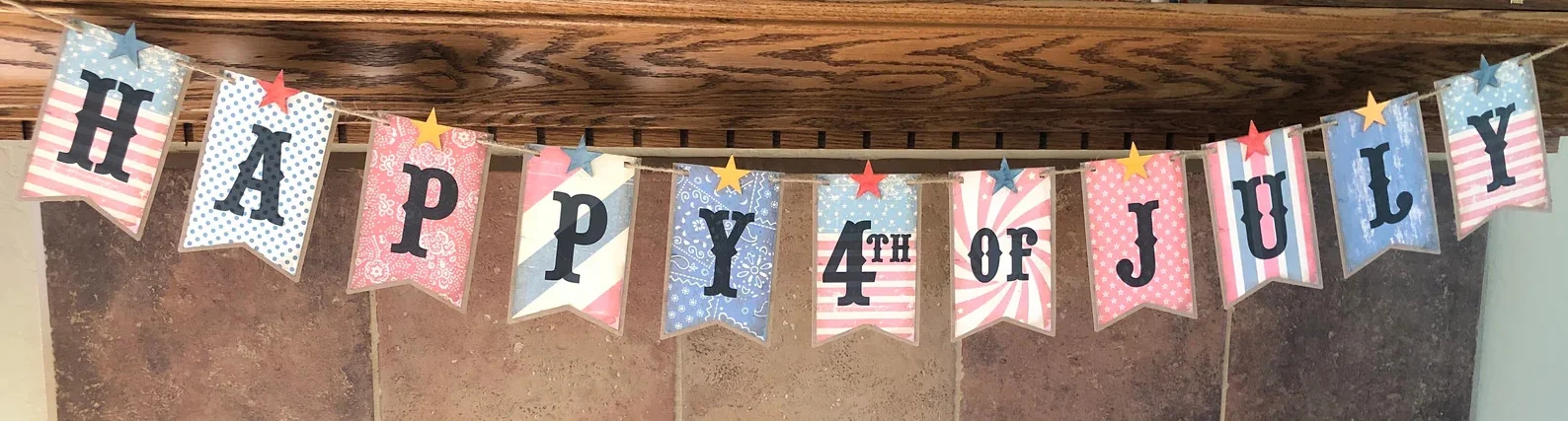 8. 4th of July American Theme Banner