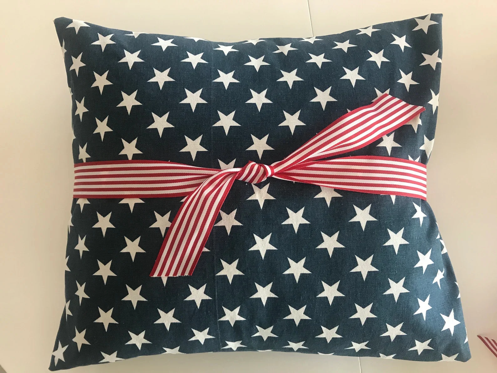 8. Almohada patriótica