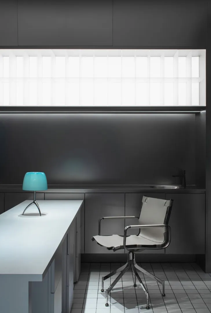 hug x UMA WANG - Nuevo concepto de tienda de joyería de ATMOSPHERE Architects