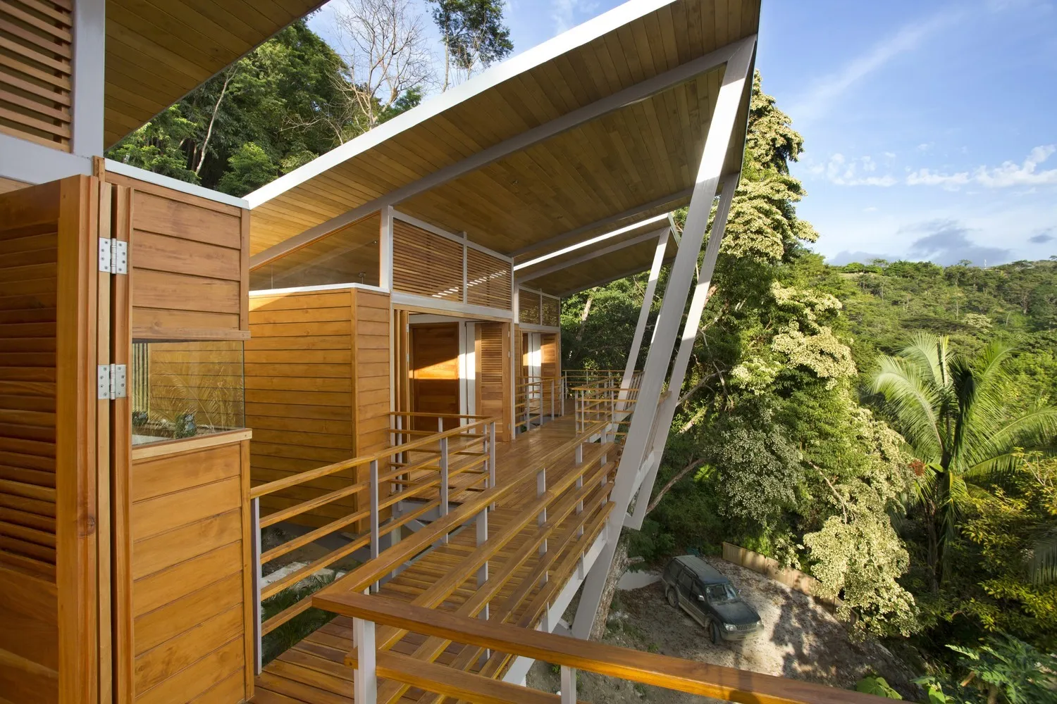 Flotanta House by Benjamin Garcia Saxe Architecture in Puntarenas Canton, Costa Rica