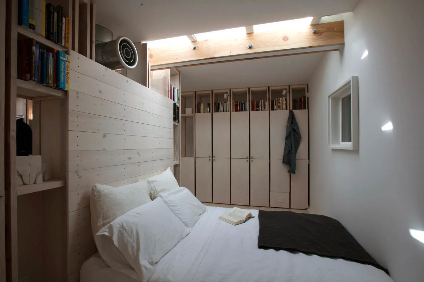 Robbe-Haus von Sami Mink in Cowtown, Kalifornien Robbe-Haus von Sami Mink in Cowtown, Kalifornien