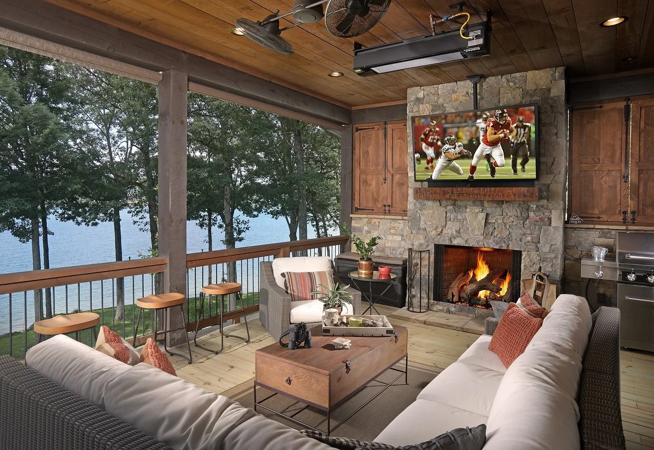 19. Blue Ridge Eclectic on the Lake