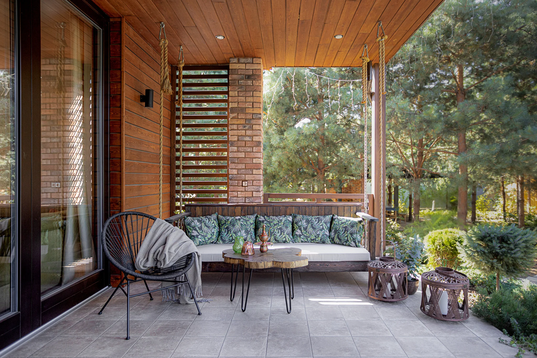 5. Rustikale Terrasse