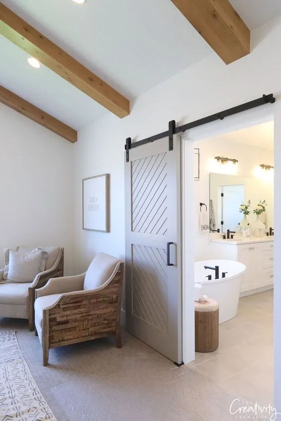Tips for Maximizing Space in a Small Bathroom