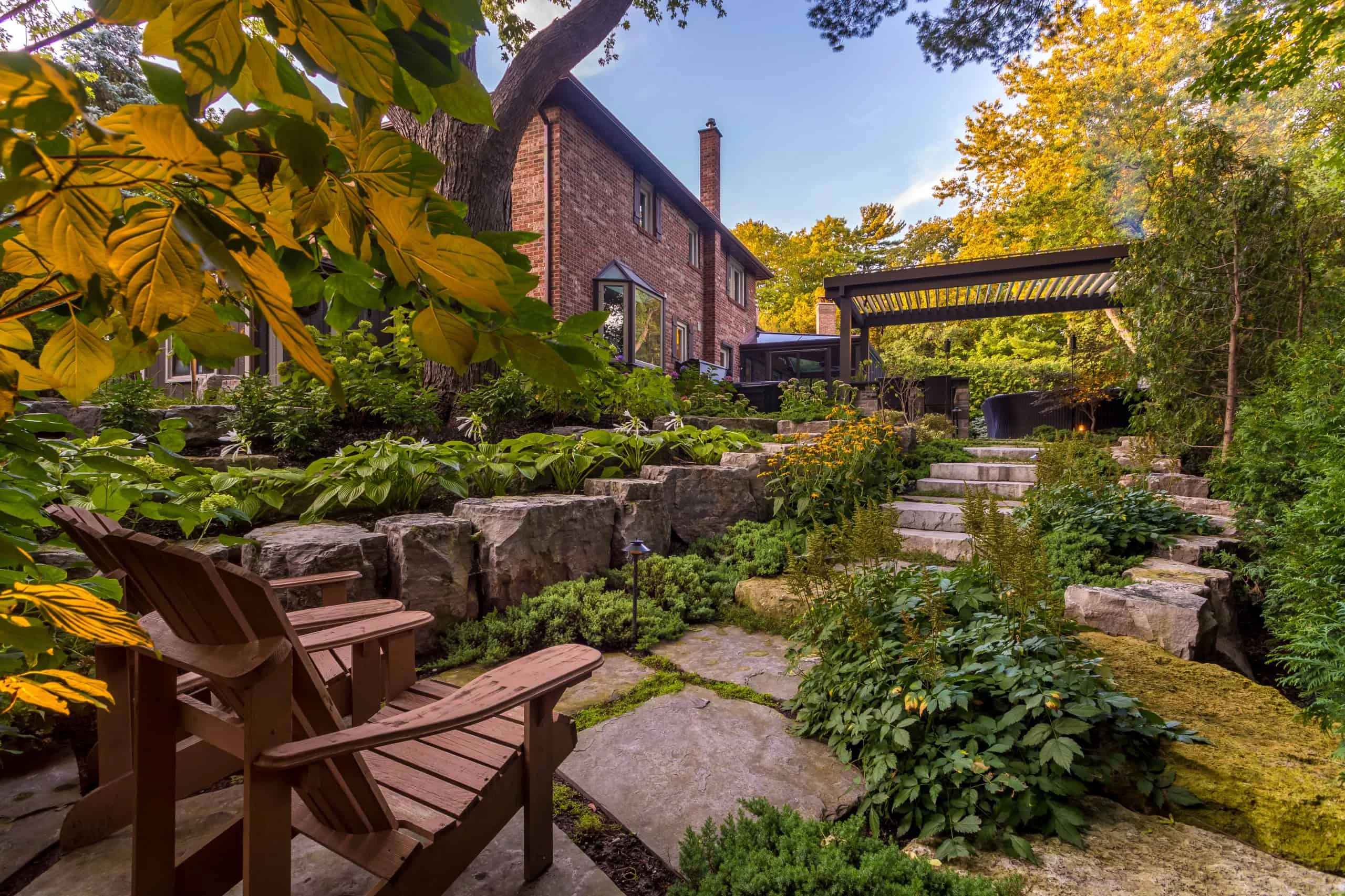 6. Landschaftsprojekt Featherston (Mississauga)