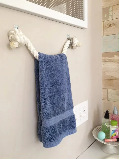 2. DIY: Towel Holder from Rope