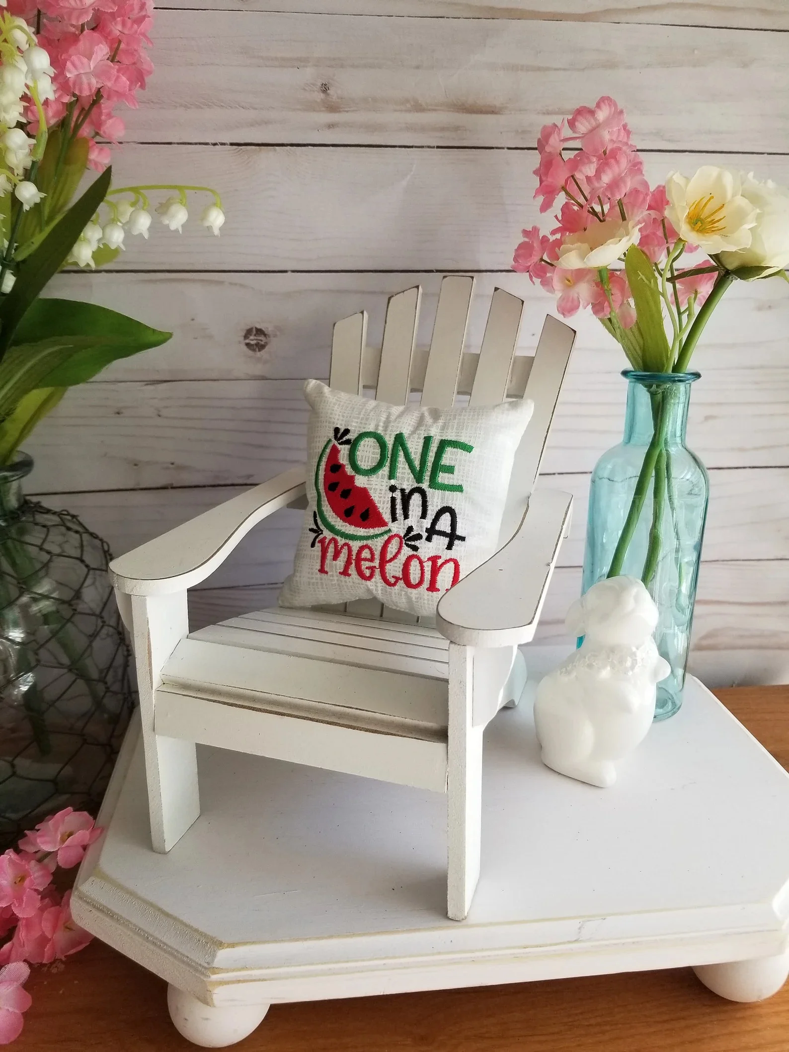 12. One in a melon 枕头