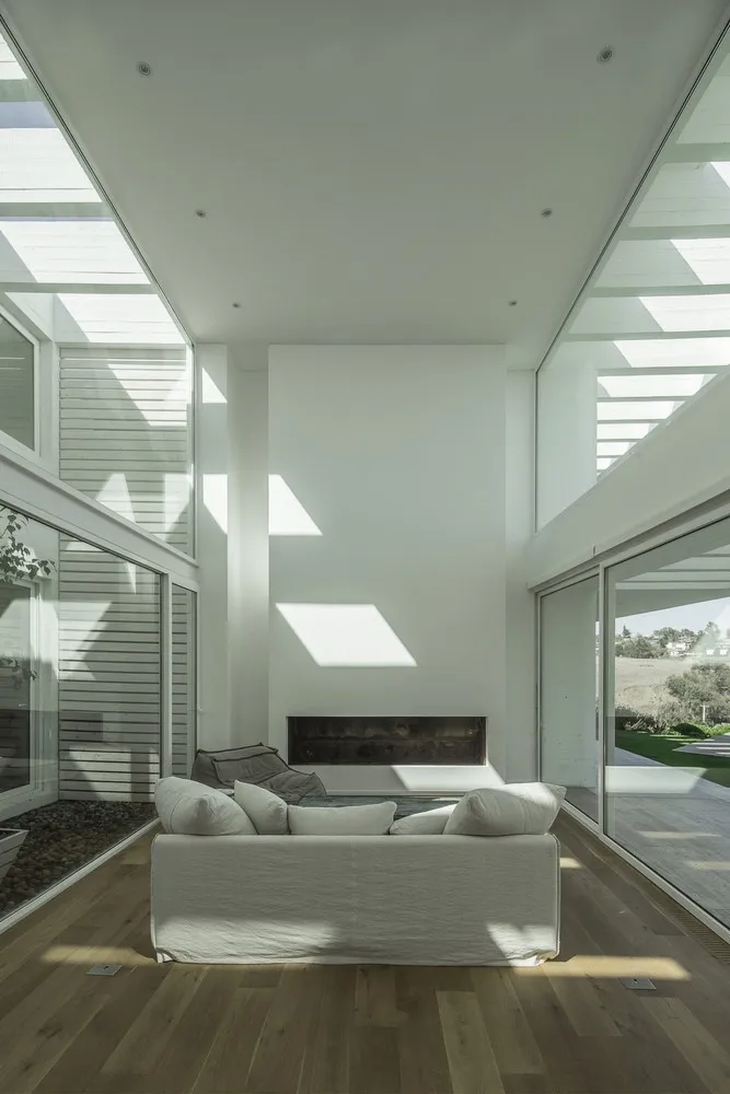 克里斯蒂安·罗梅罗·瓦伦特在智利迈滕西略的AV住宅 克里斯蒂安·罗梅罗·瓦伦特在智利迈滕西略的AV住宅