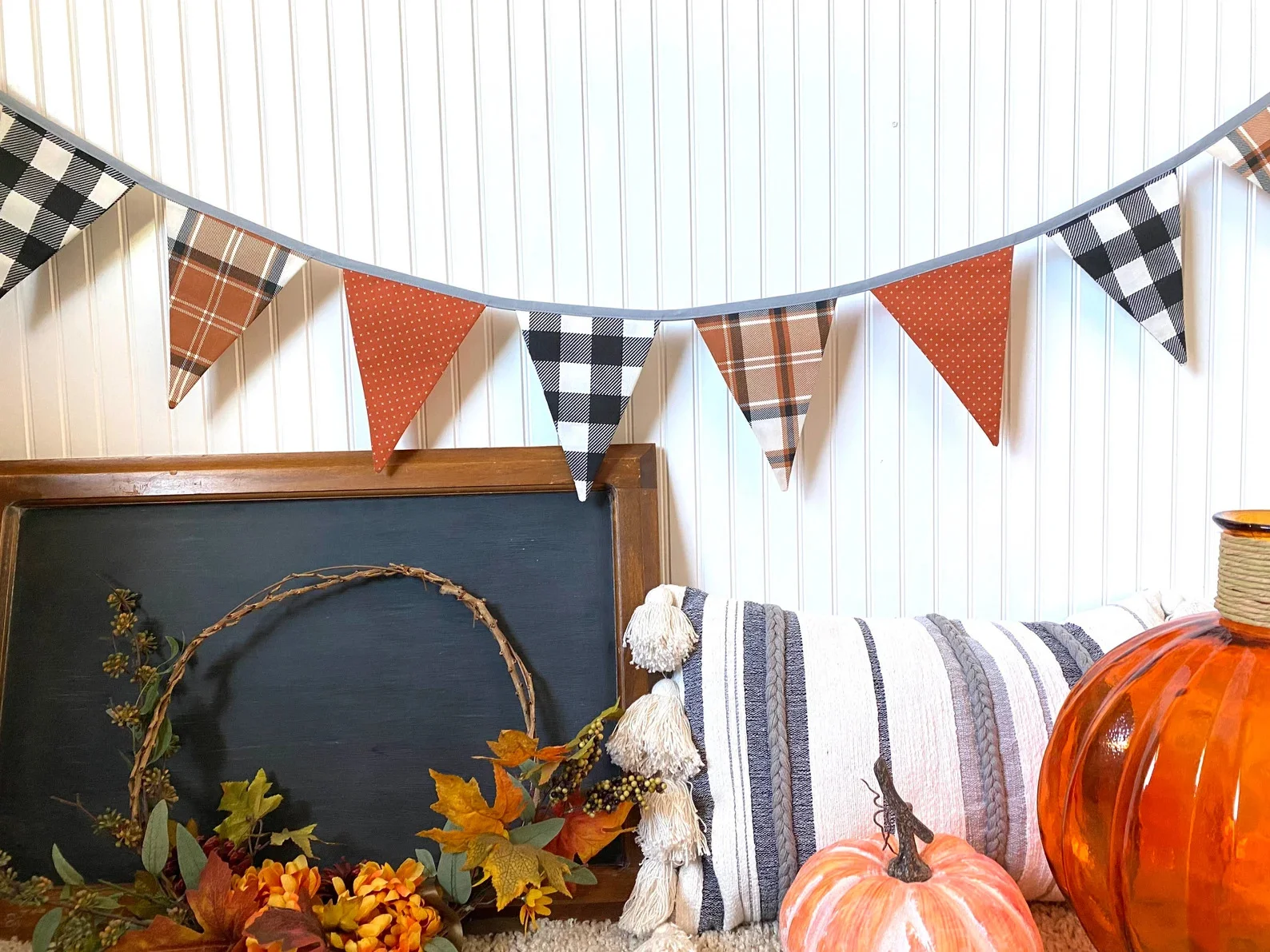 15. Triangular Autumn Garland