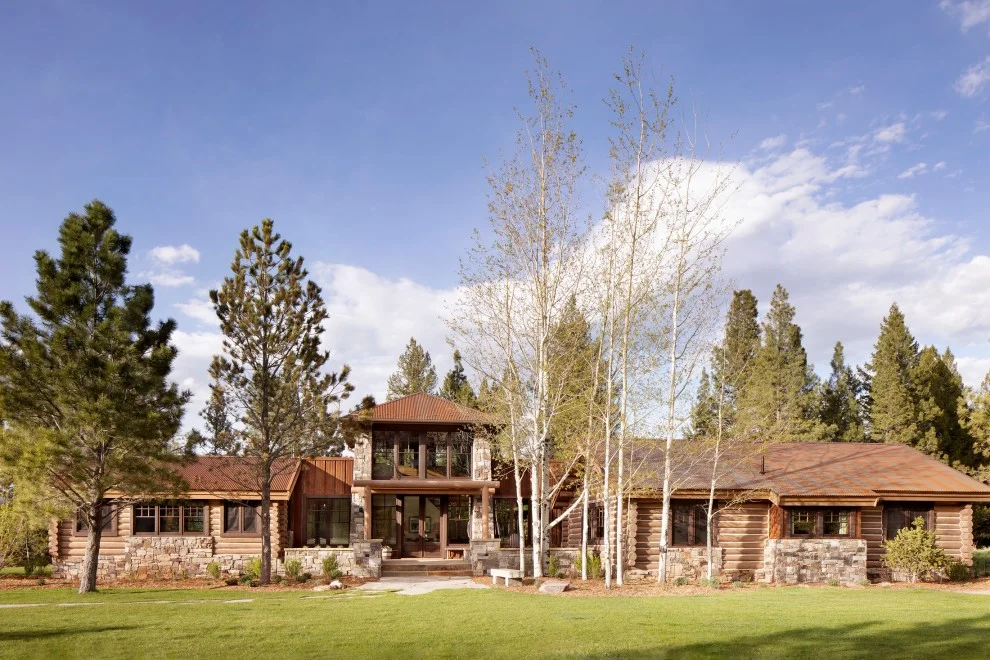 15 Phenomenal Rustic Home Exterior Designs You Will Dream About