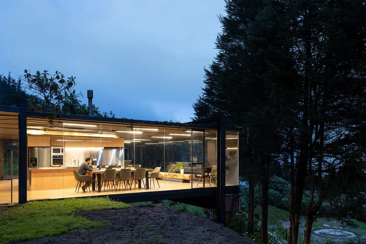 厄瓜多尔RAMA工作室的和平之家