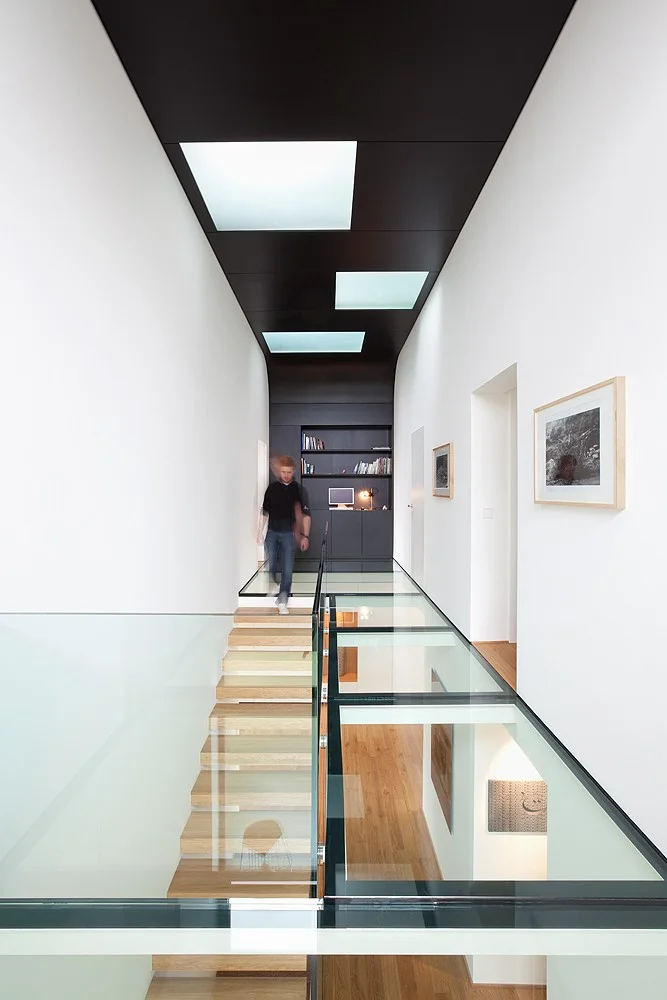 卢森堡戈布兰日两排房屋项目由Metaform Architects设计