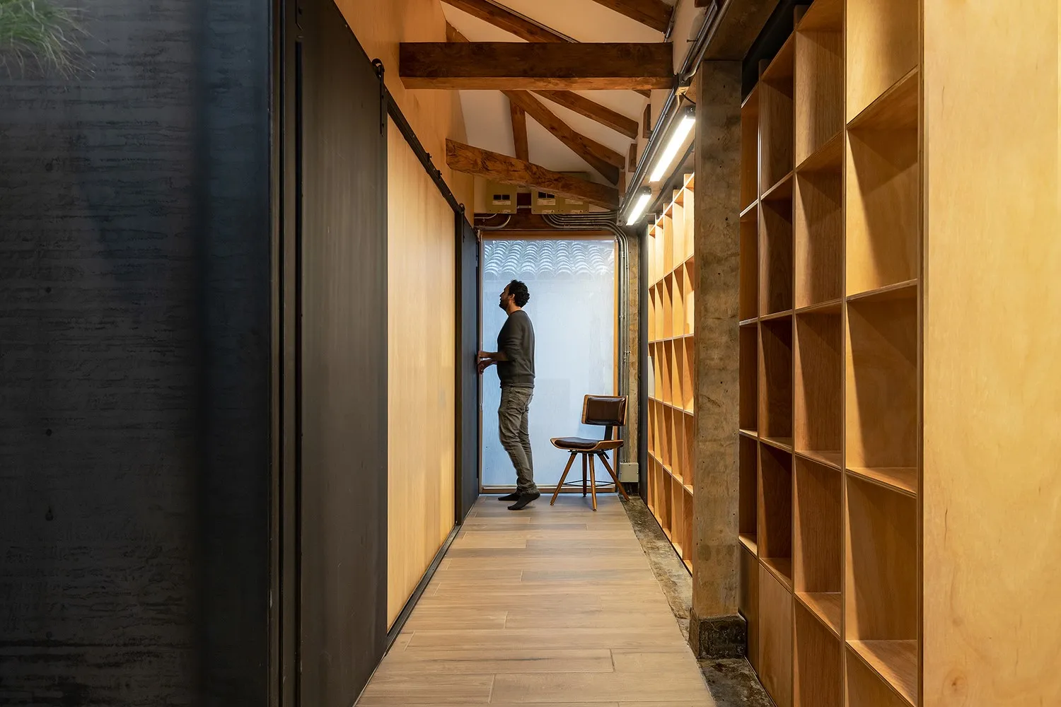 厄瓜多尔RAMA工作室的和平之家