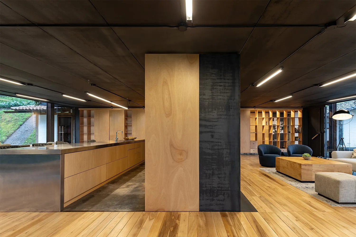 厄瓜多尔RAMA工作室的和平之家