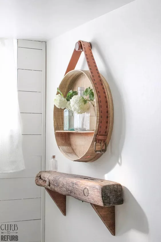 2. Convierte una caja de queso en una estantería DIY bonita