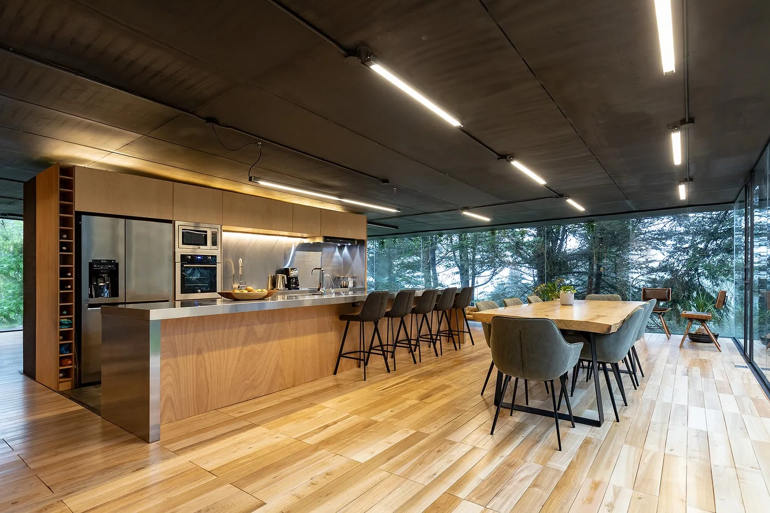 厄瓜多尔RAMA工作室的和平之家